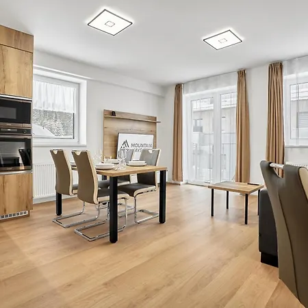 C L E A N O V E C By Mountain Ways Loučná pod Klínovcem