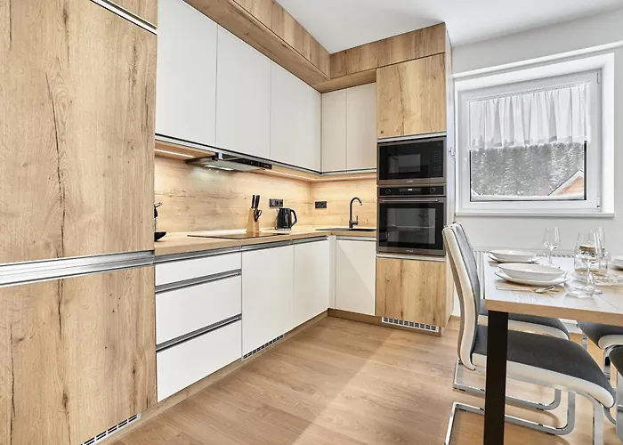 Апартаменты C L E A N O V E C By Mountain Ways Лоучна-под-Клиновцем